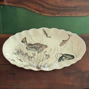 Elegant Fish Design Oval Platter